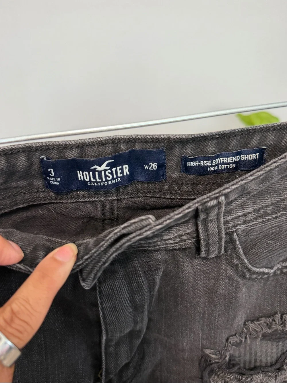 Hollister Black Distressed Denim Jean Shorts - High-Rise Boyfriend (W26”)